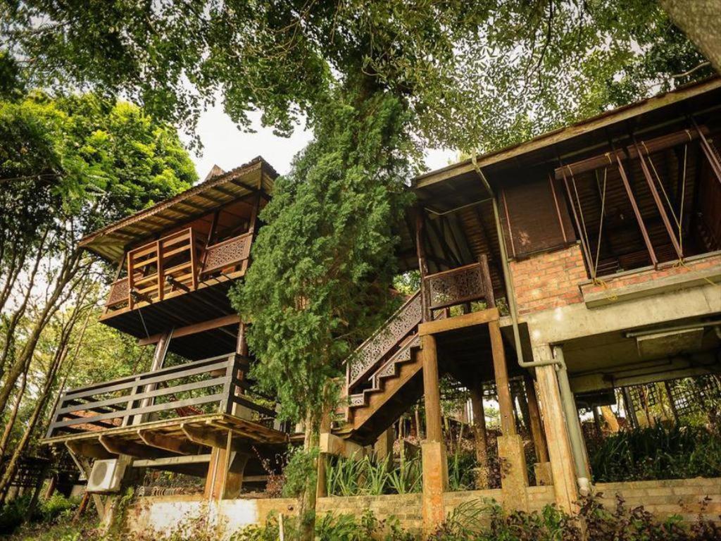 Malihom Private Estate Villa Balik Pulau Exterior photo