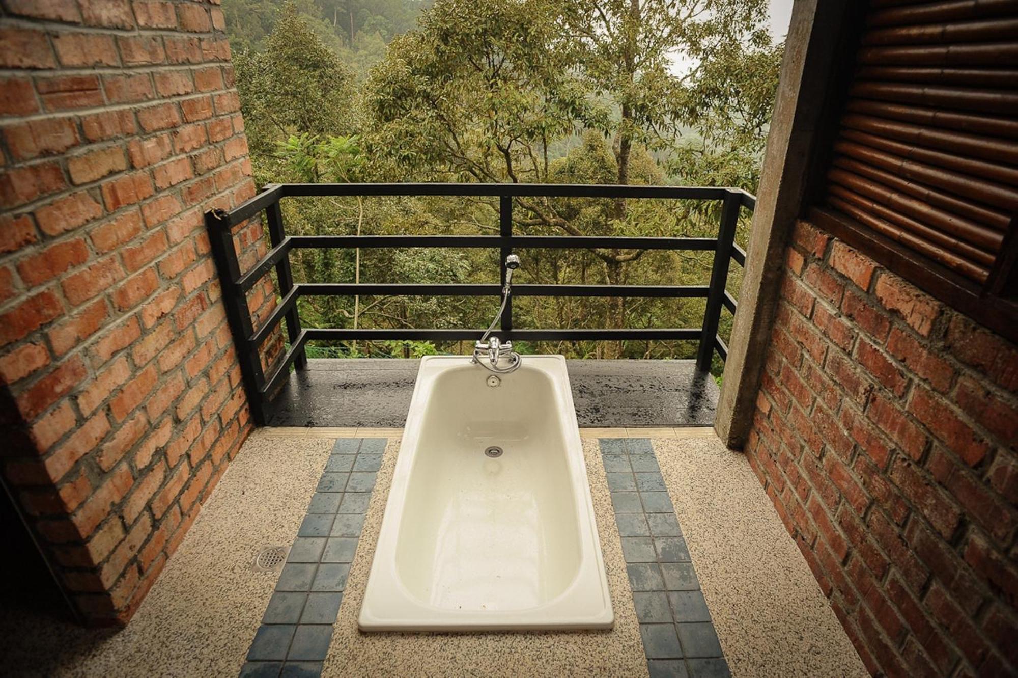Malihom Private Estate Villa Balik Pulau Room photo